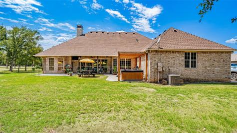 345 Sugartree Circle Lipan TX 76462