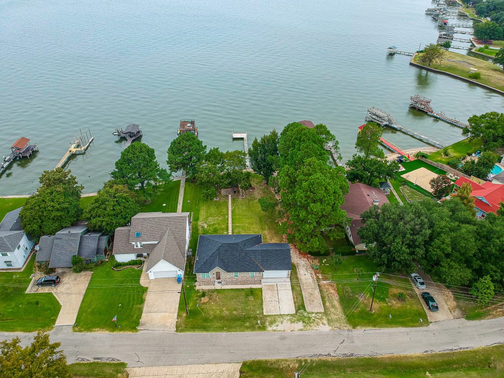 337 Admiral Drive Gun Barrel City TX 75156