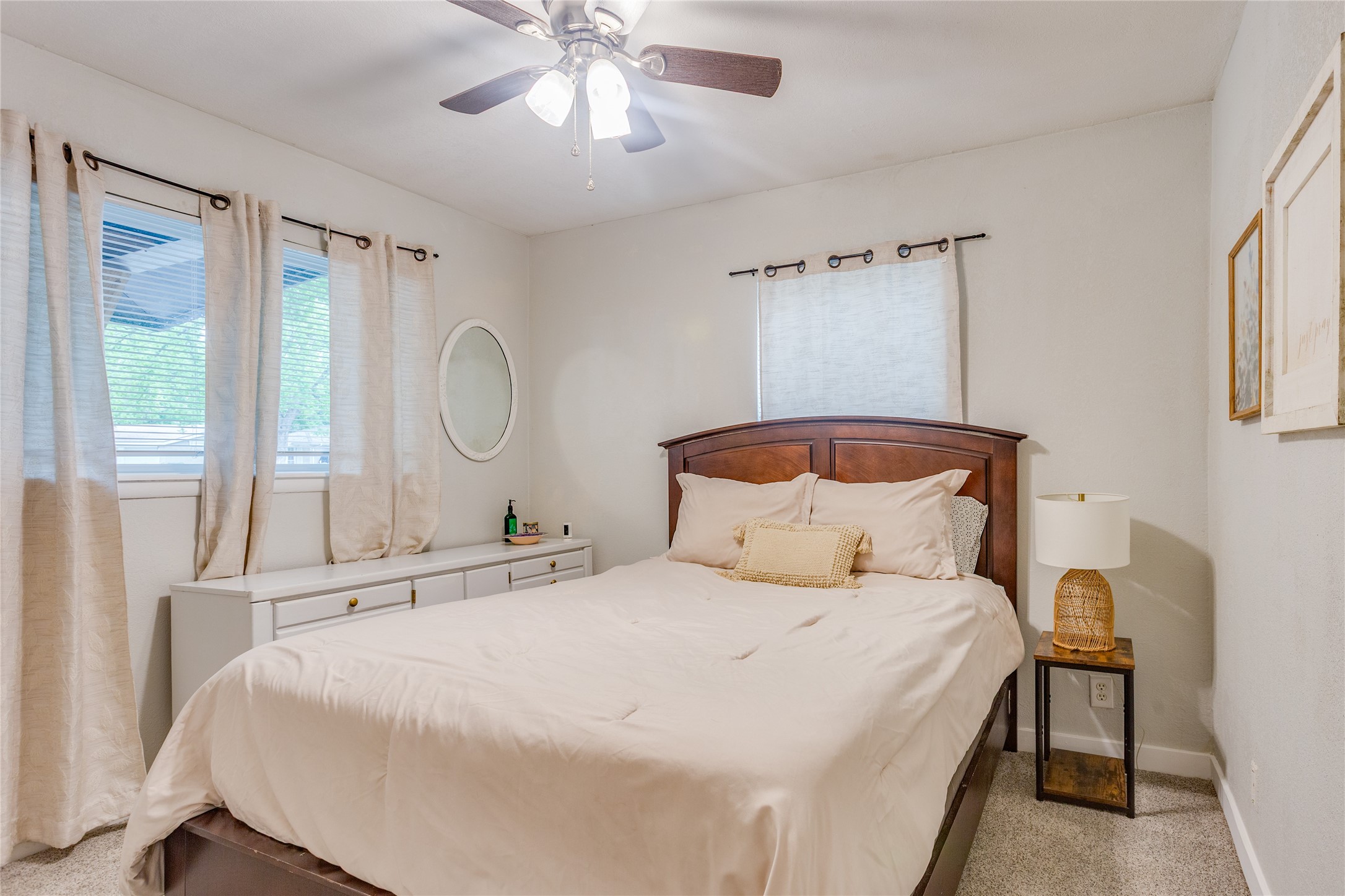 2012 Bradford Drive Arlington TX 76010