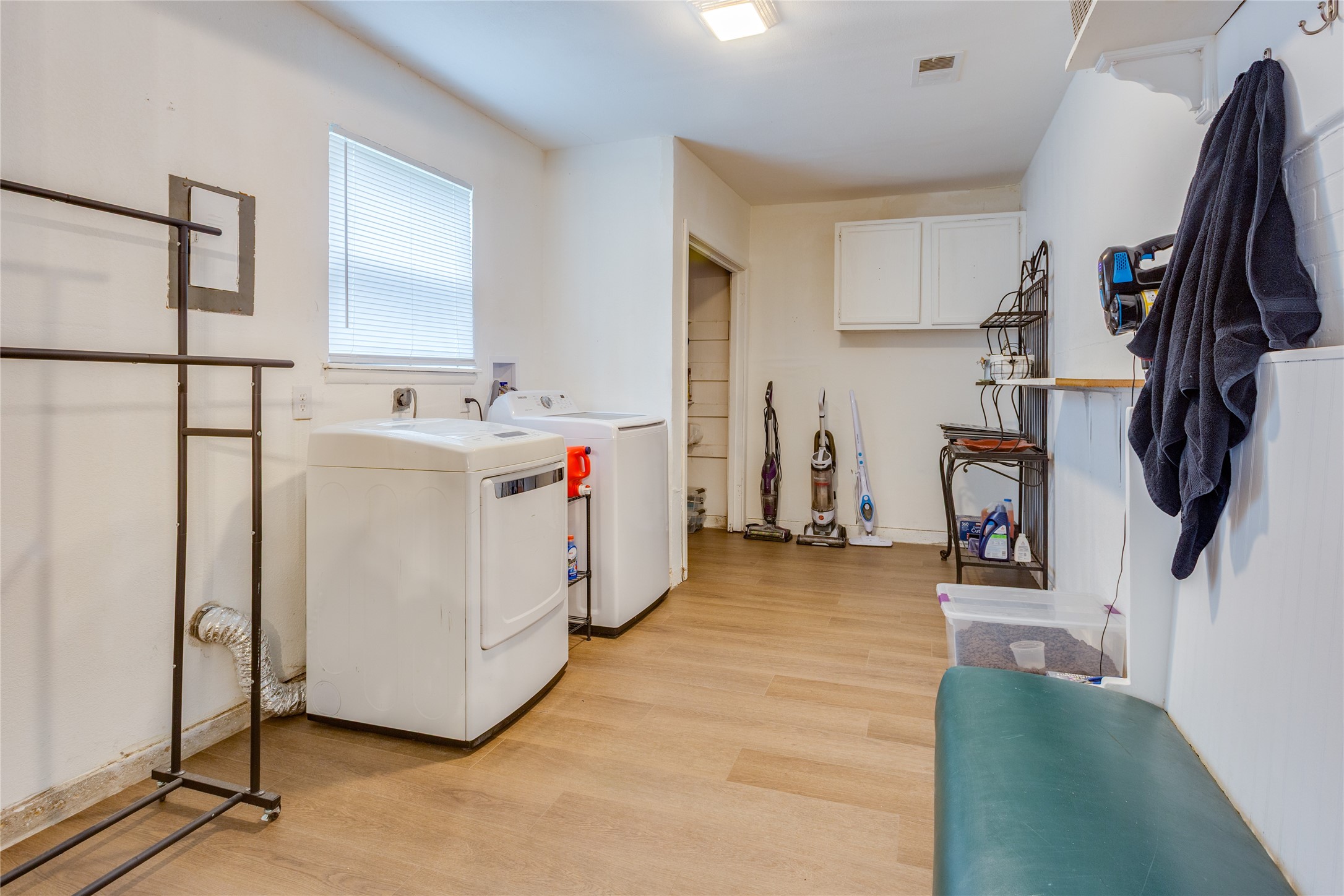 2012 Bradford Drive Arlington TX 76010