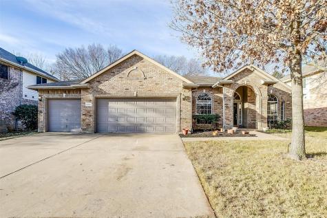 2117 Crestwood Trail Mansfield TX 76063