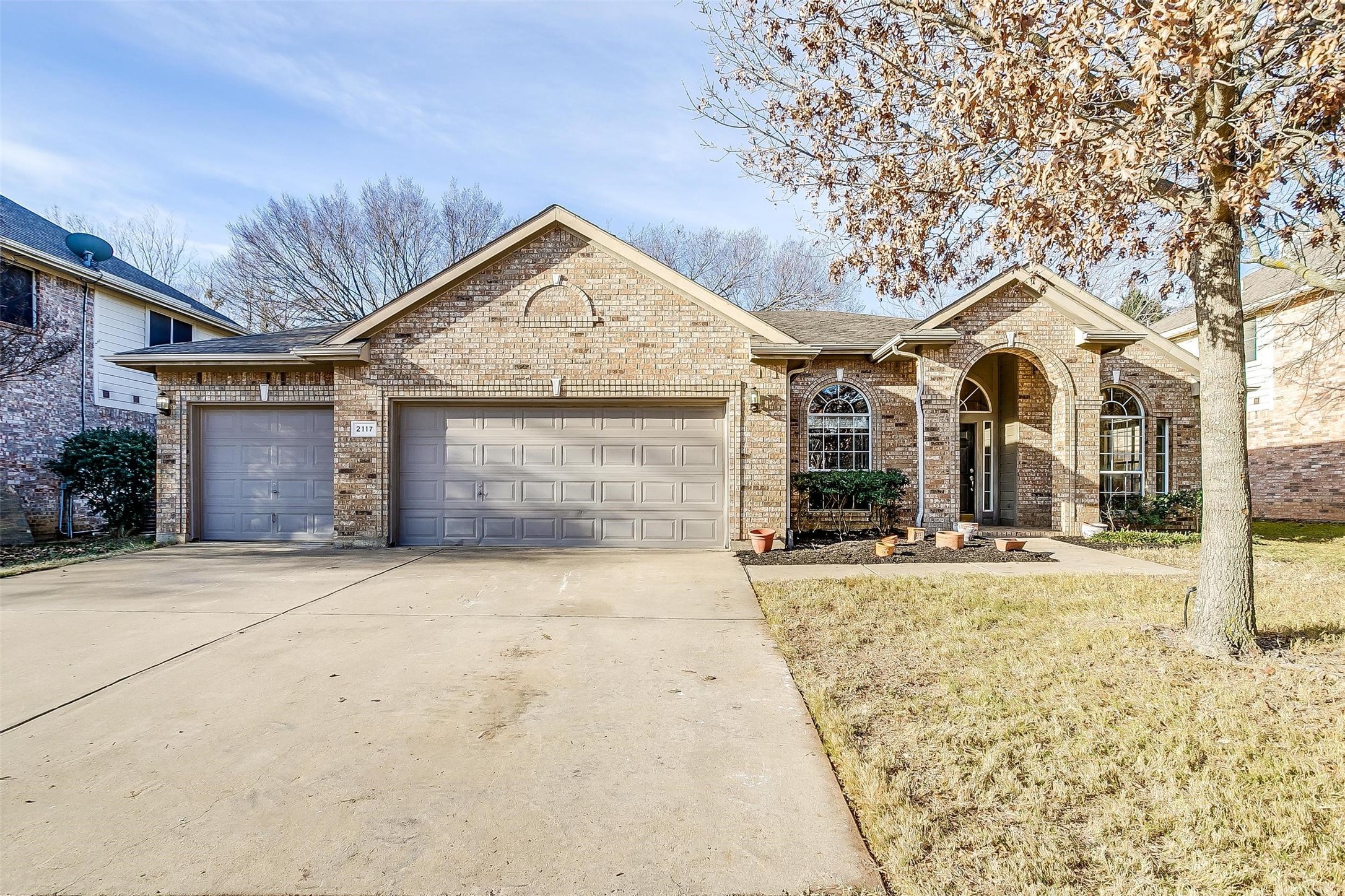 2117 Crestwood Trail Mansfield TX 76063