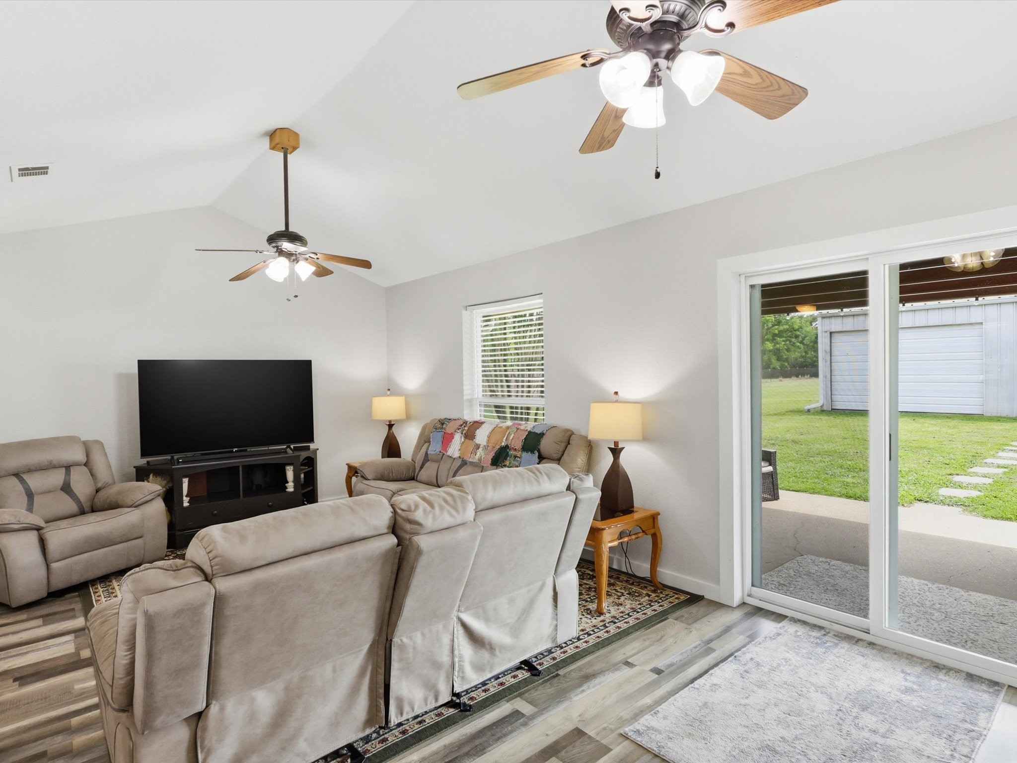 636 E Eubank Street Mabank TX 75147