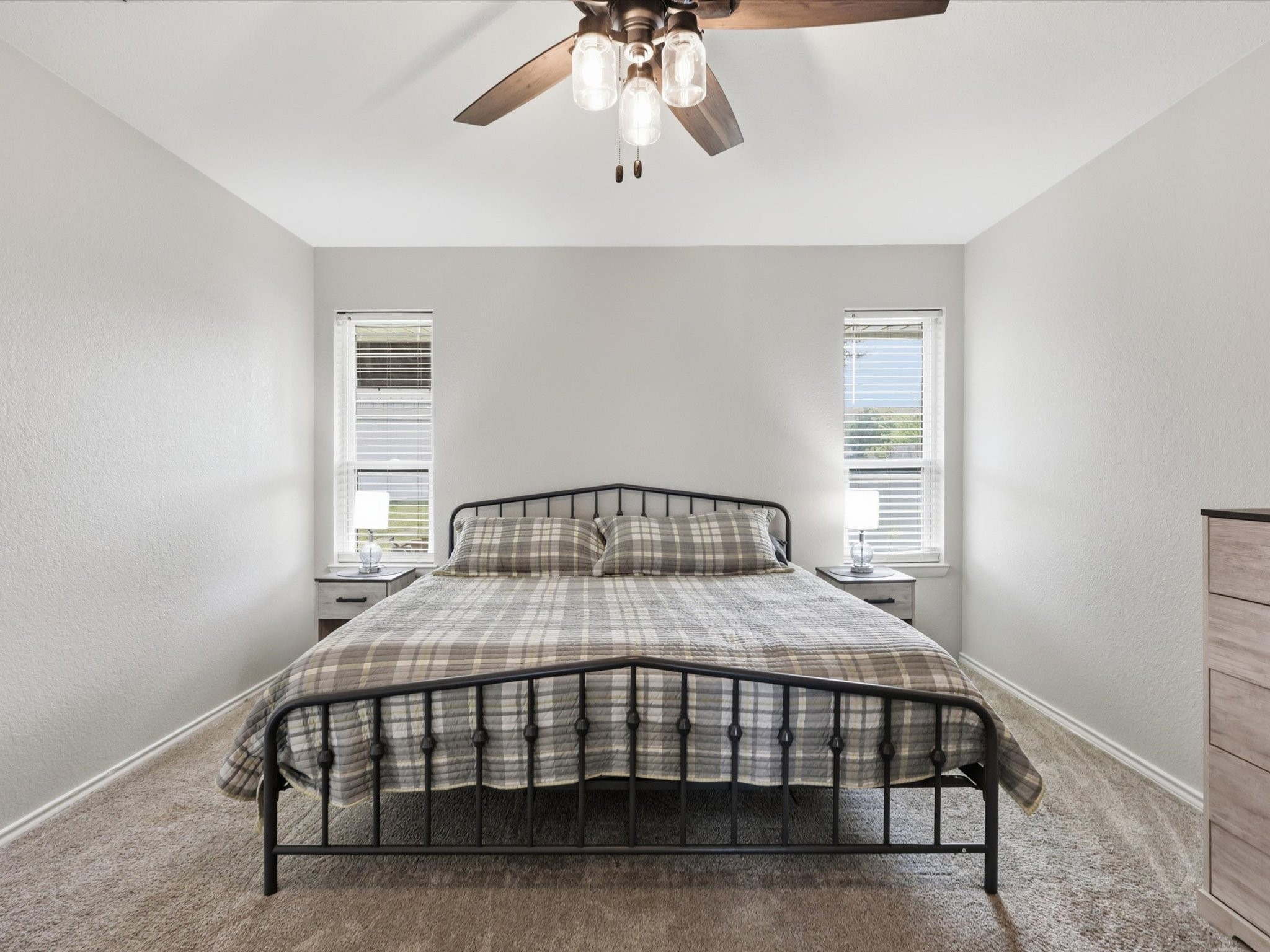 636 E Eubank Street Mabank TX 75147