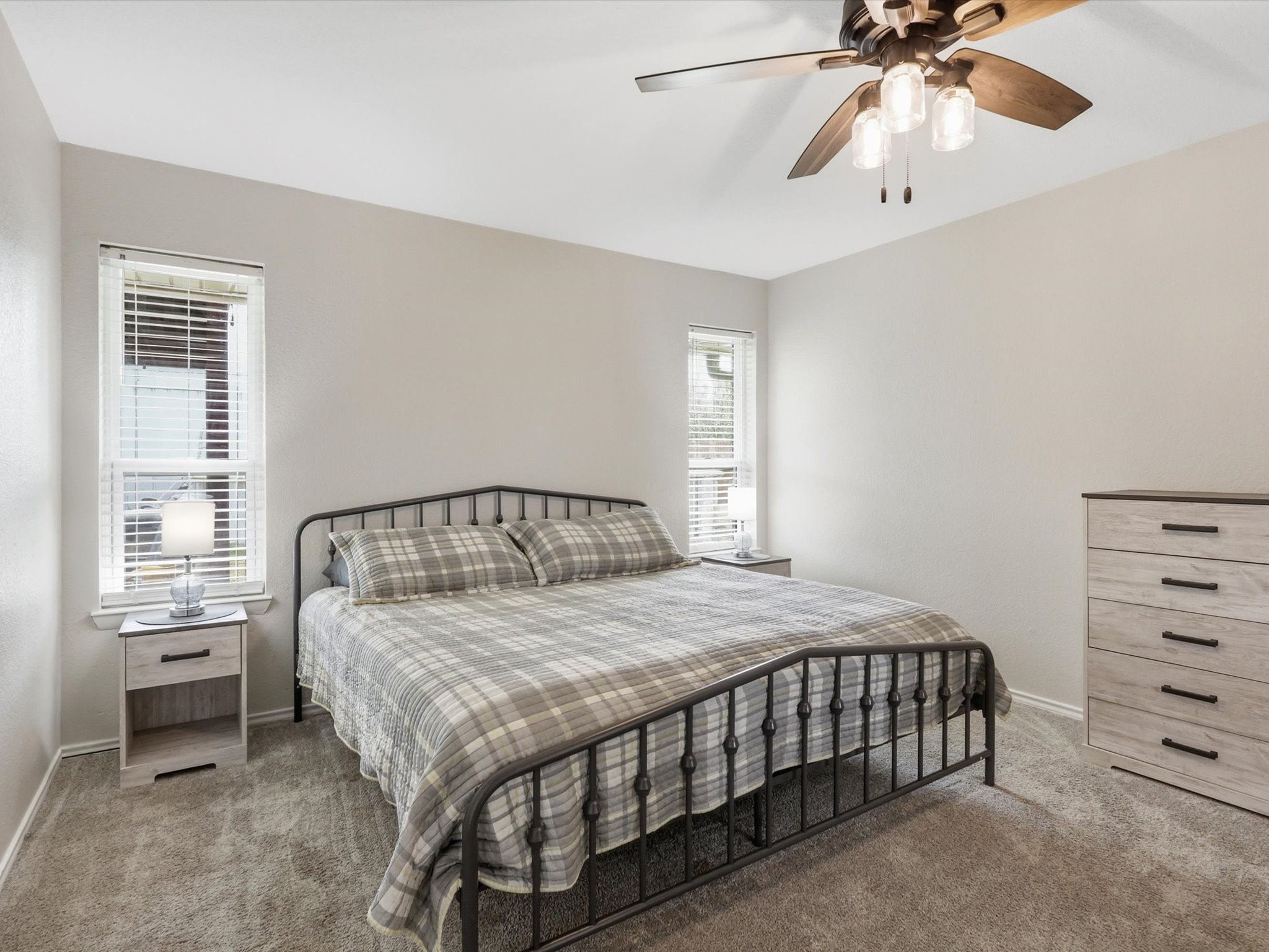 636 E Eubank Street Mabank TX 75147