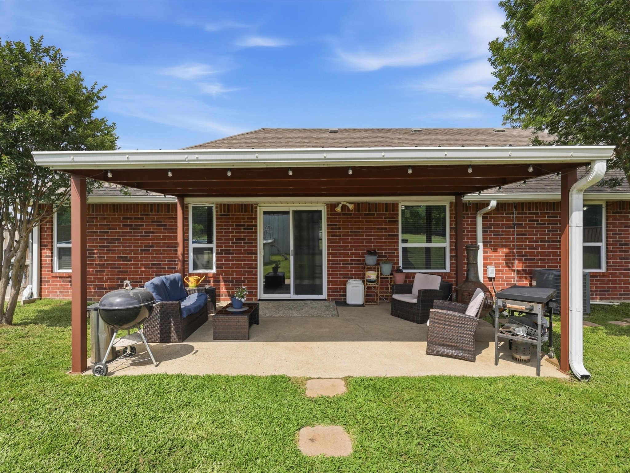 636 E Eubank Street Mabank TX 75147