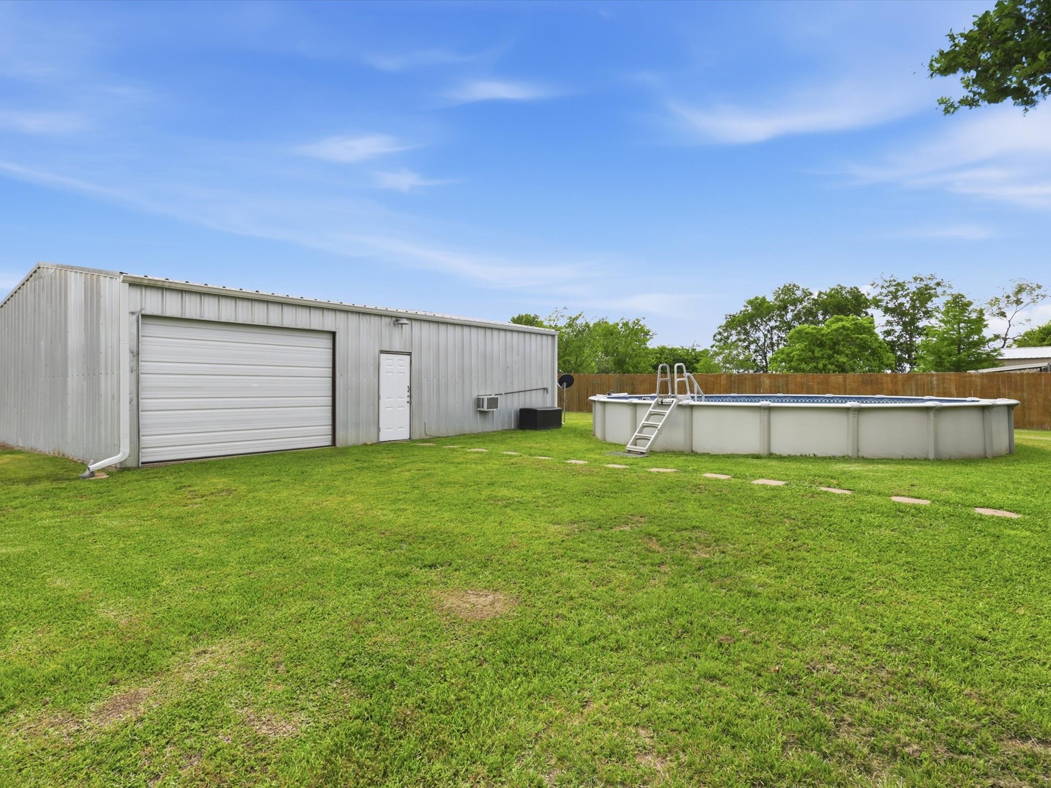 636 E Eubank Street Mabank TX 75147