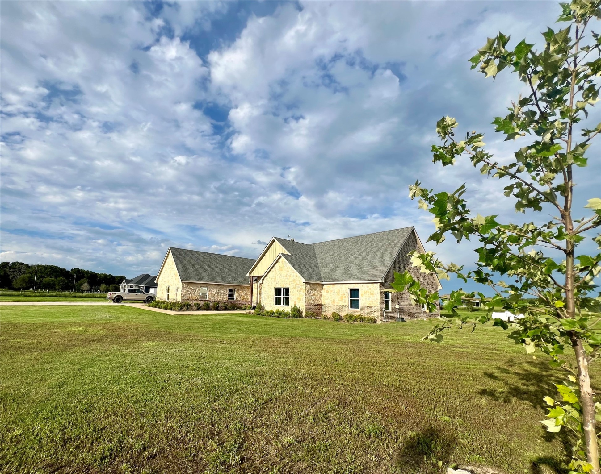 2505 Vz County Road 2511 Canton TX 75103