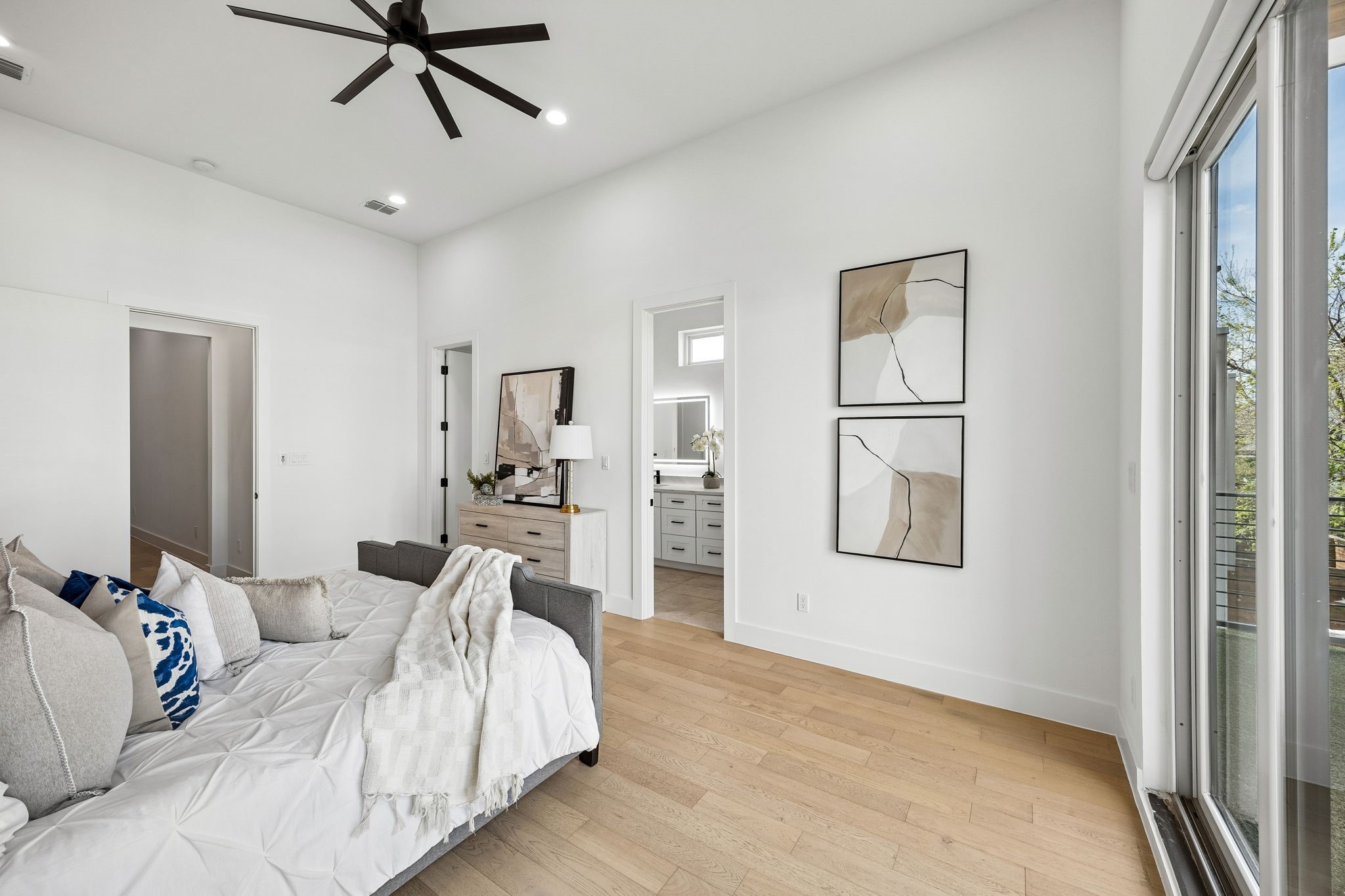 4217 Roseland Avenue Dallas TX 75204