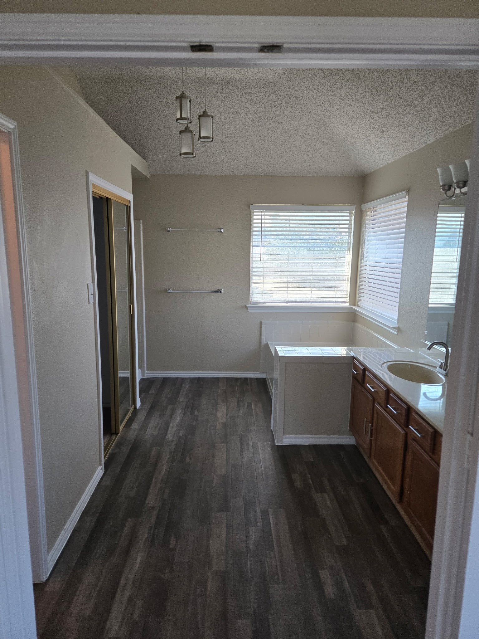 1203 White Drive Cedar Hill TX 75104