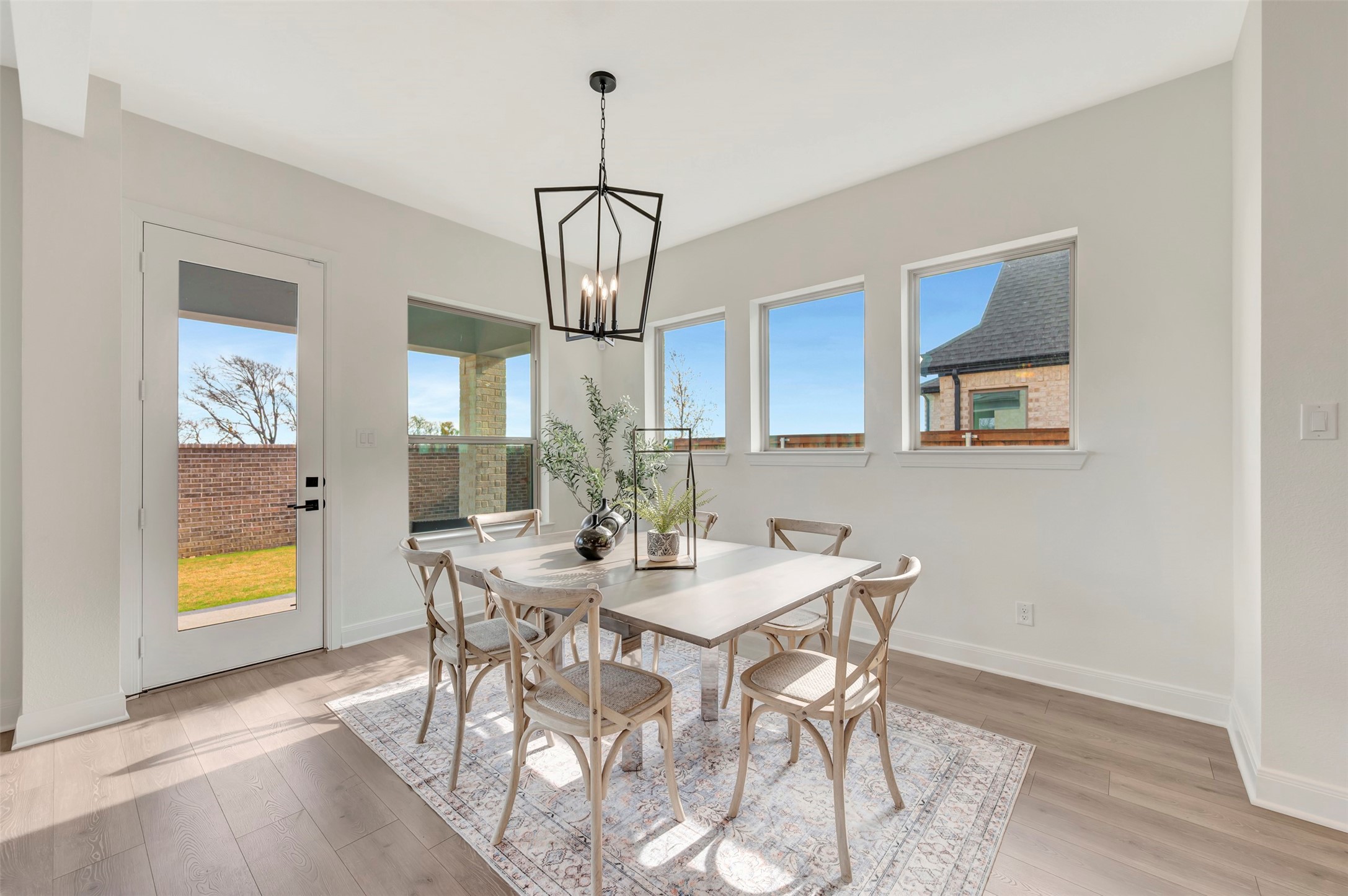 610 Long Trail Mansfield TX 76063