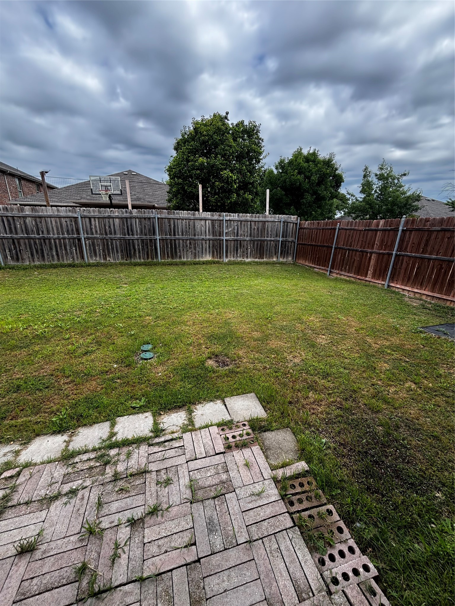 2027 Lake Trail Drive Heartland TX 75126