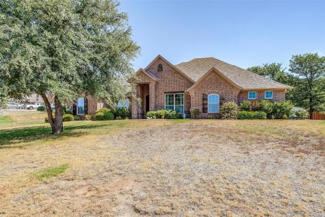 4401 Twin Oak Court Granbury TX 76049