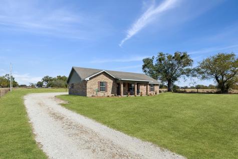 2068 W Us Highway 69 Emory TX 75440