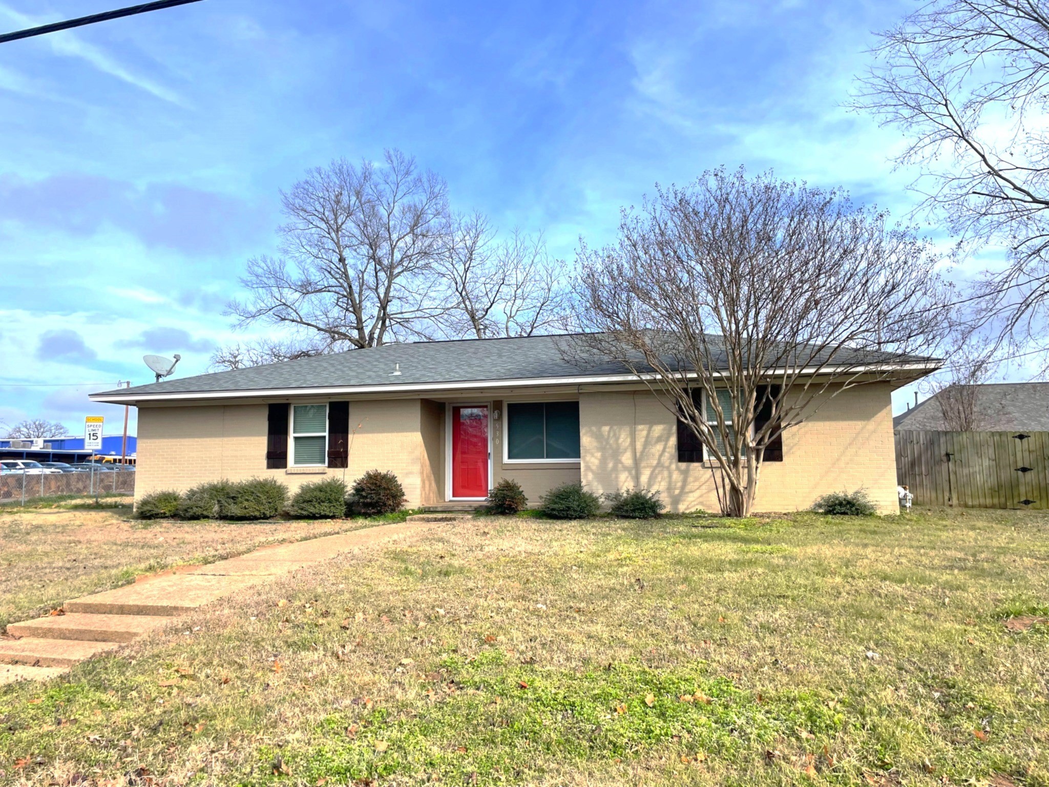 530 3rd Street Chandler TX 75758