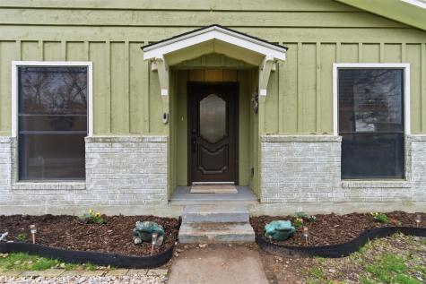 208 E Columbia Street Weatherford TX 76086