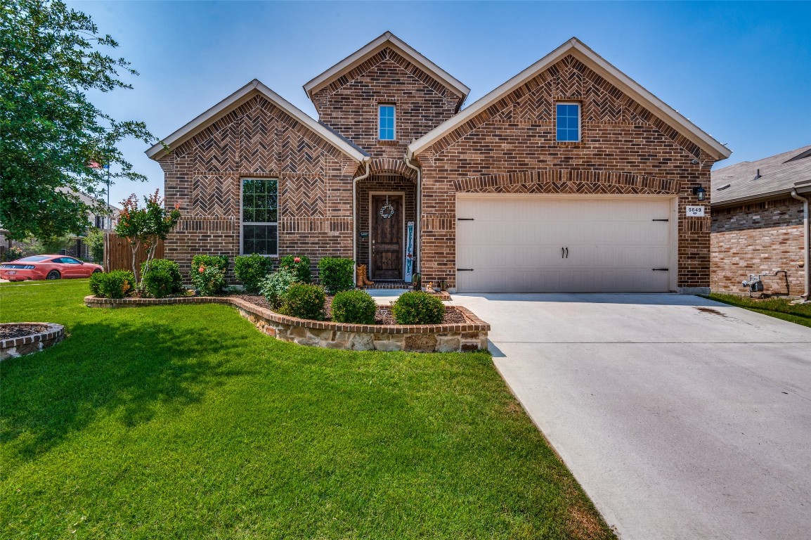 5649 Broad Bay Lane Fort Worth TX 76179