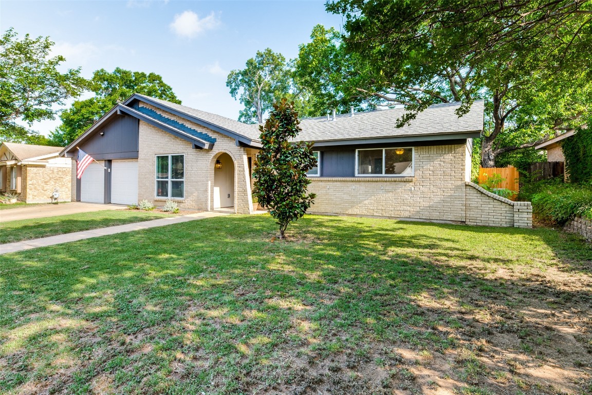 1813 Chattanooga Drive Bedford TX 76022