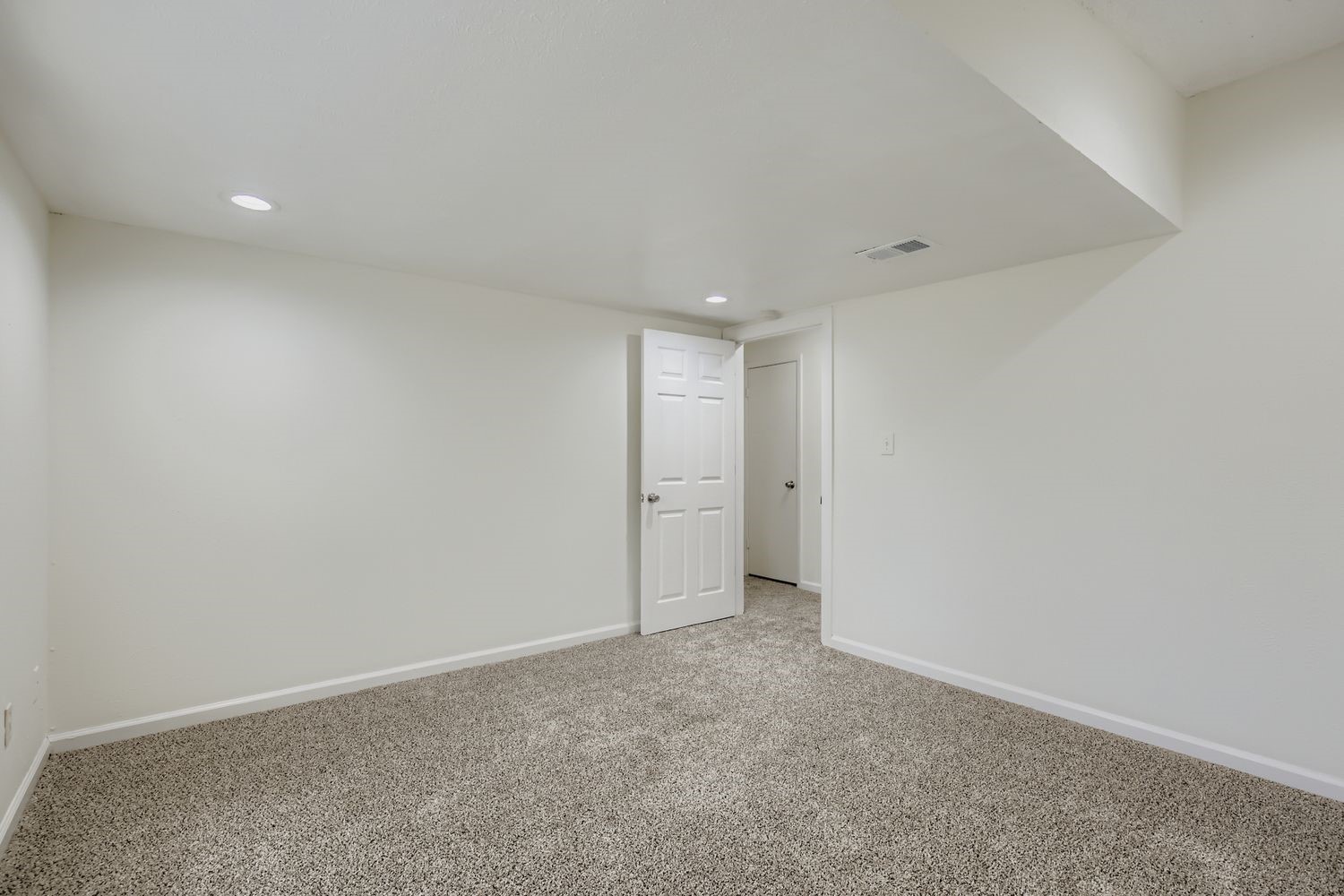 1724 Midcrest Drive Plano TX 75075