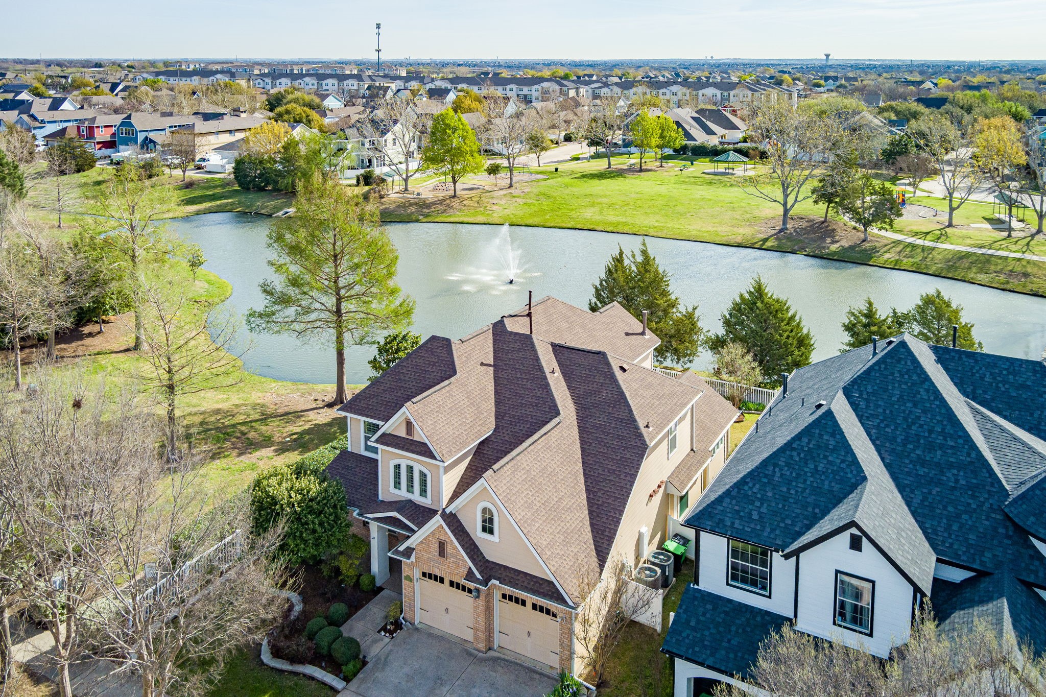 1312 Sea Pines Drive Savannah TX 76227