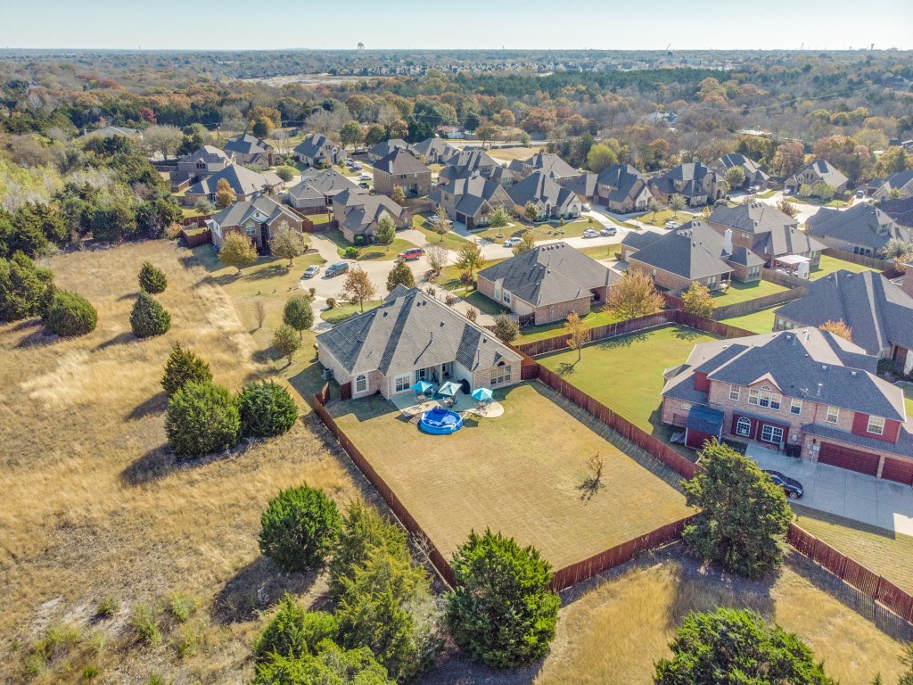 621 Buelwood Court Desoto TX 75115