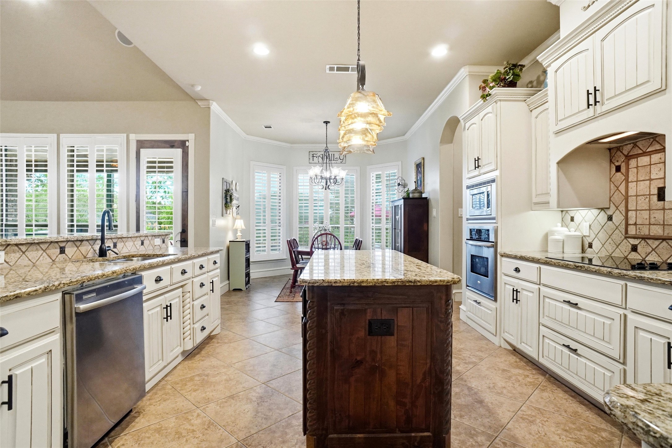 124 Carnes Court Springtown TX 76082