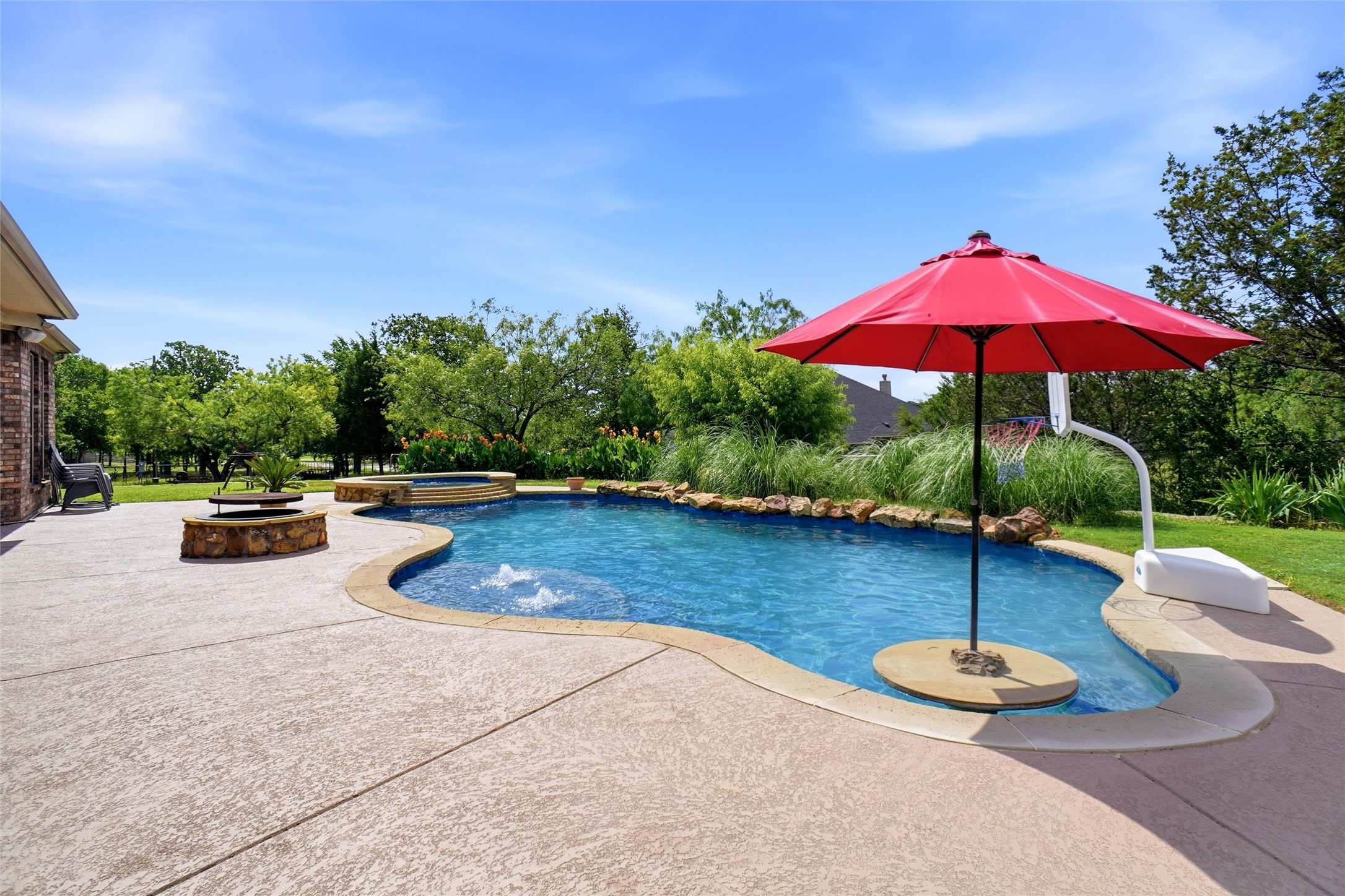 124 Carnes Court Springtown TX 76082