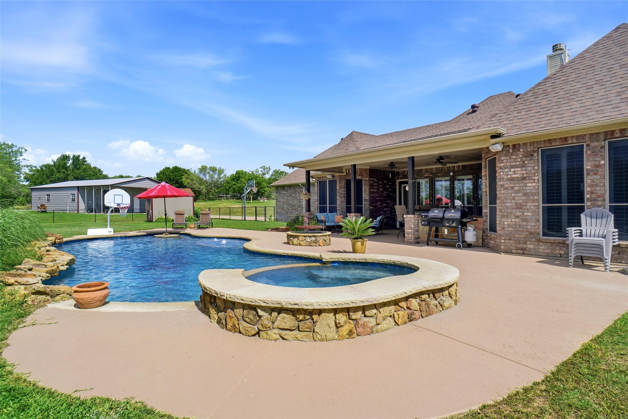 124 Carnes Court Springtown TX 76082