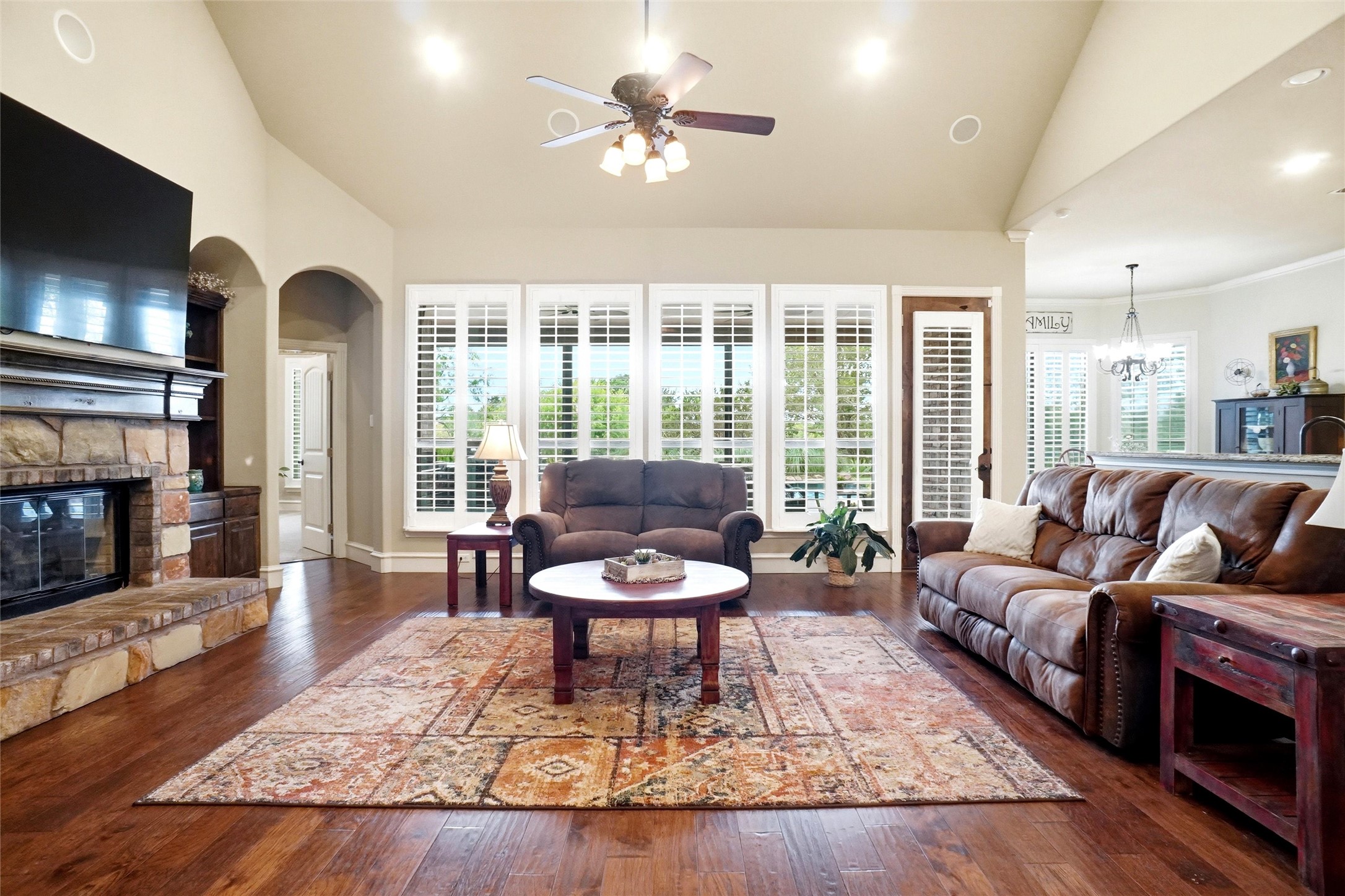 124 Carnes Court Springtown TX 76082