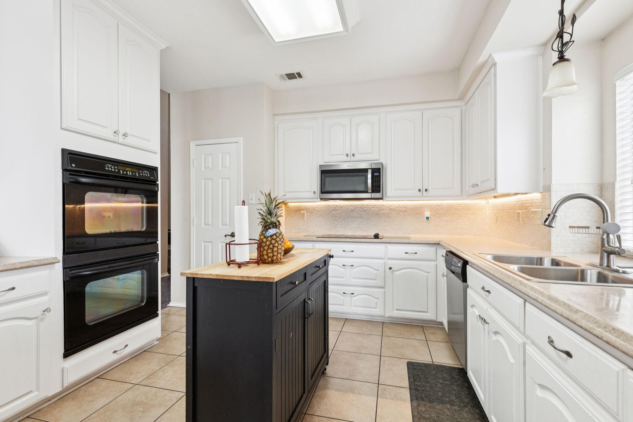 8501 Viridian Lane Fort Worth TX 76123