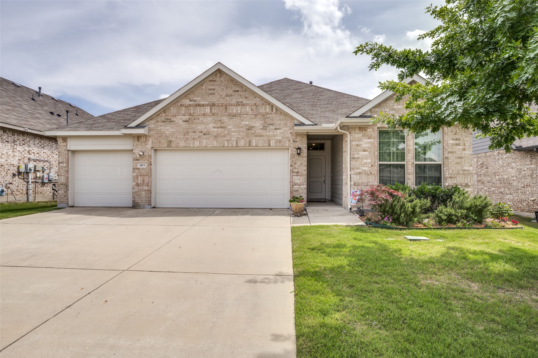 413 Wiggins Way Van Alstyne TX 75495