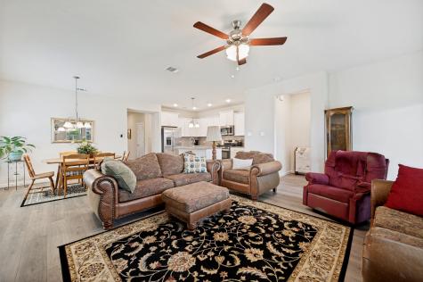 413 Wiggins Way Van Alstyne TX 75495