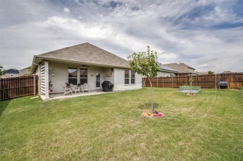 413 Wiggins Way Van Alstyne TX 75495