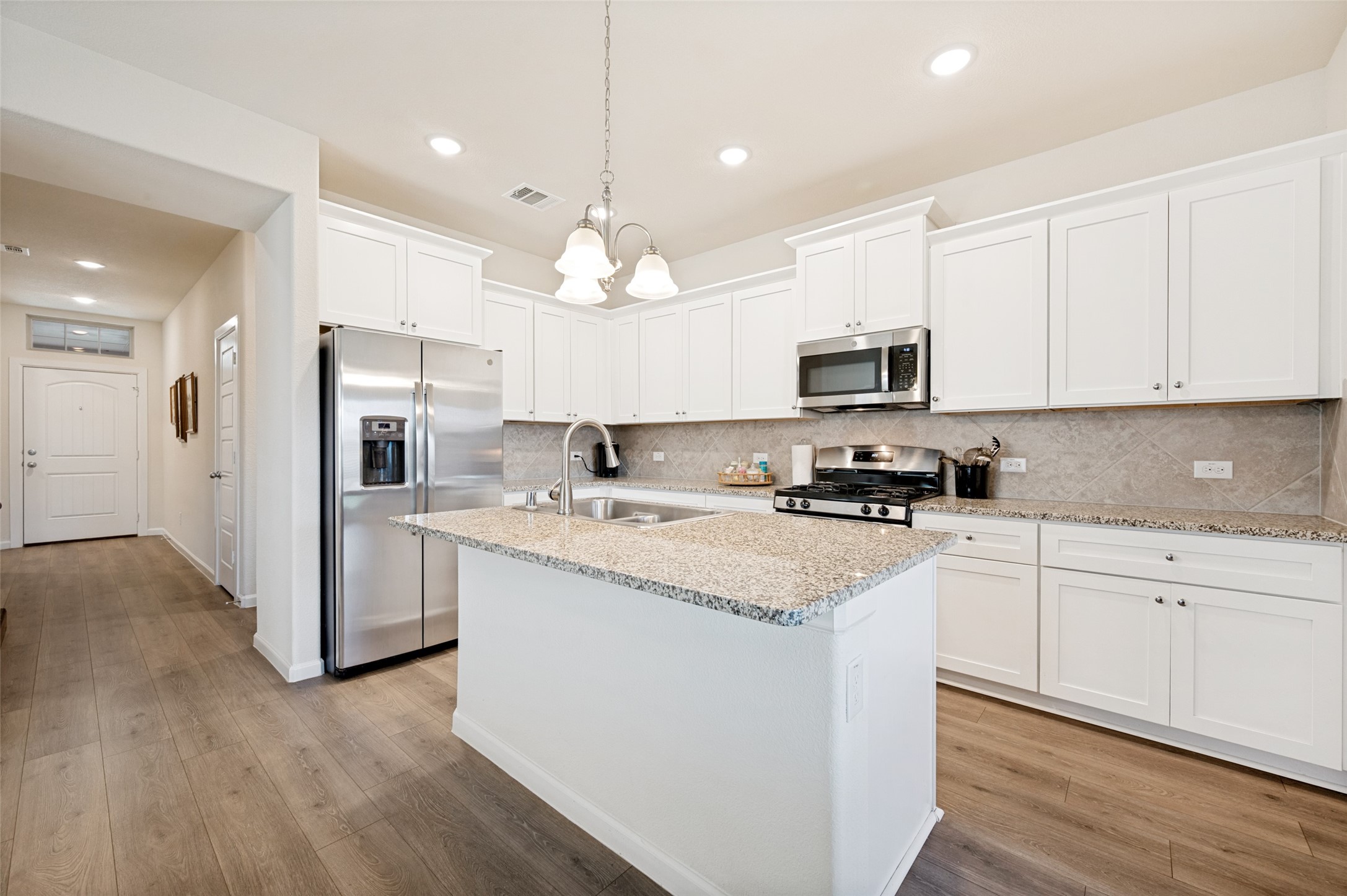 413 Wiggins Way Van Alstyne TX 75495
