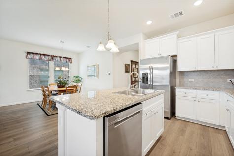 413 Wiggins Way Van Alstyne TX 75495