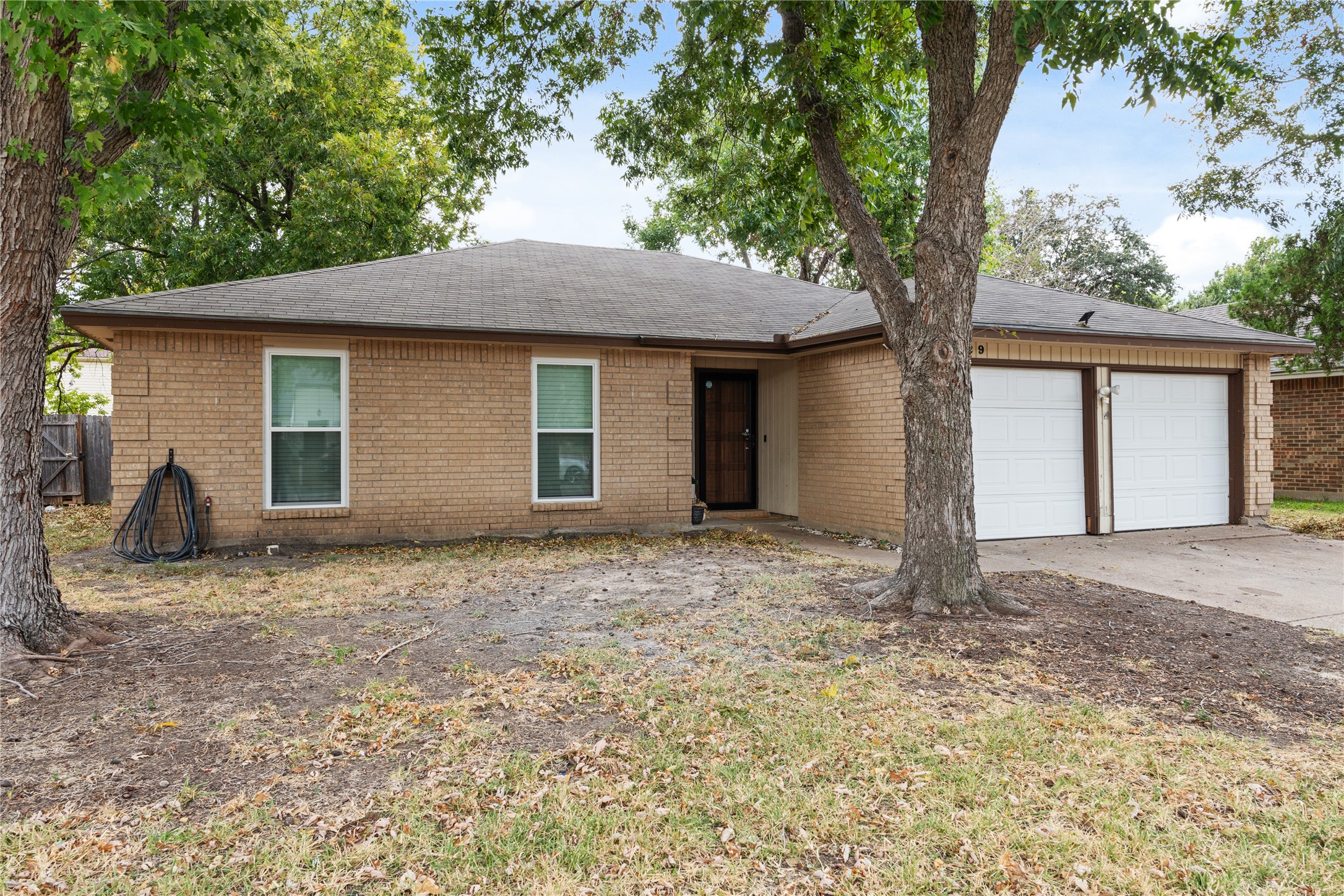 2429 Claremont Drive Grand Prairie TX 75052