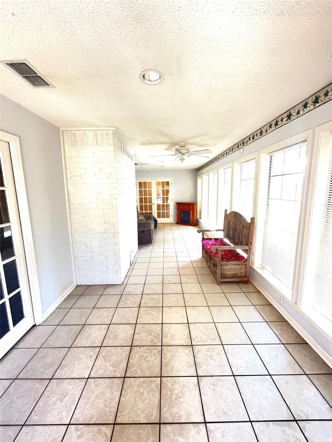 710 S Main Street Tehuacana TX 76686