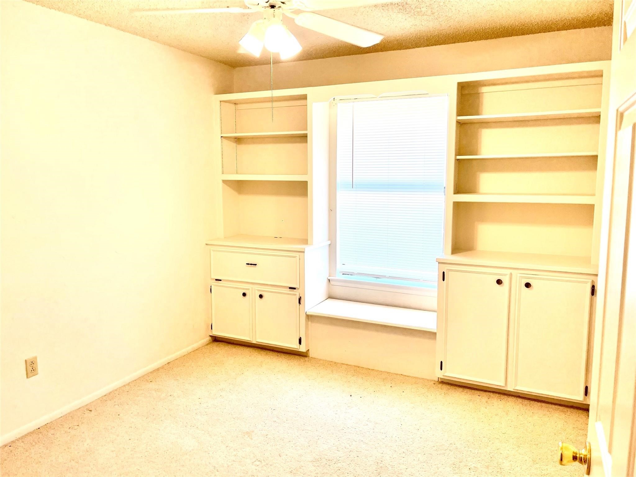 710 S Main Street Tehuacana TX 76686