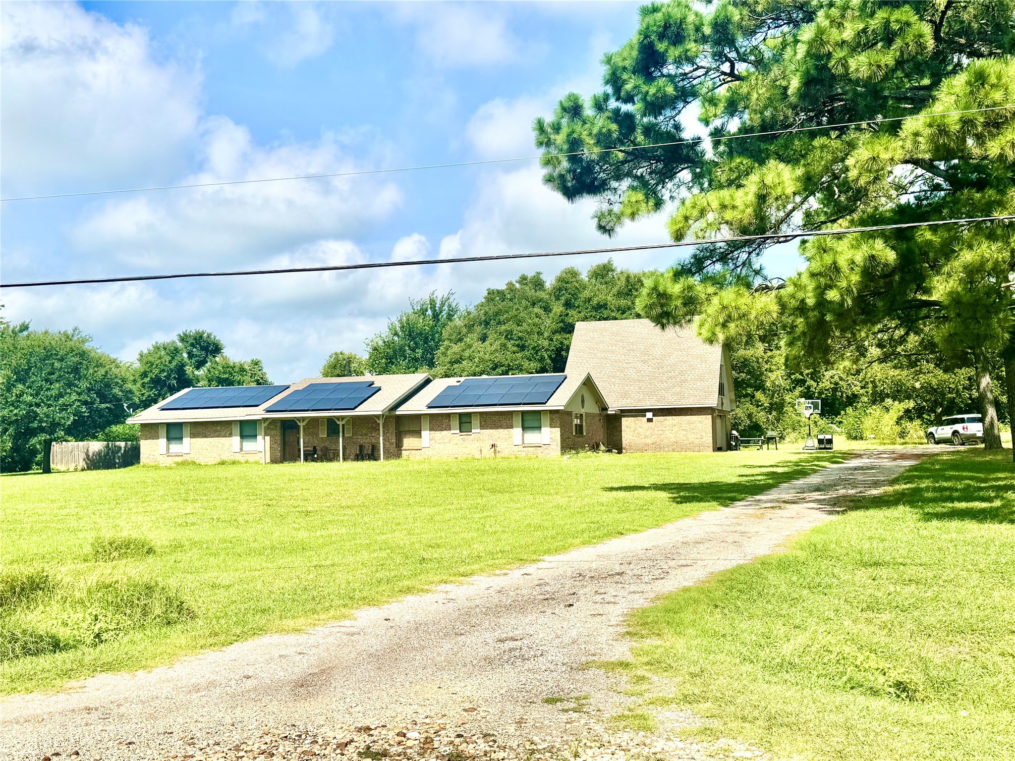 710 S Main Street Tehuacana TX 76686