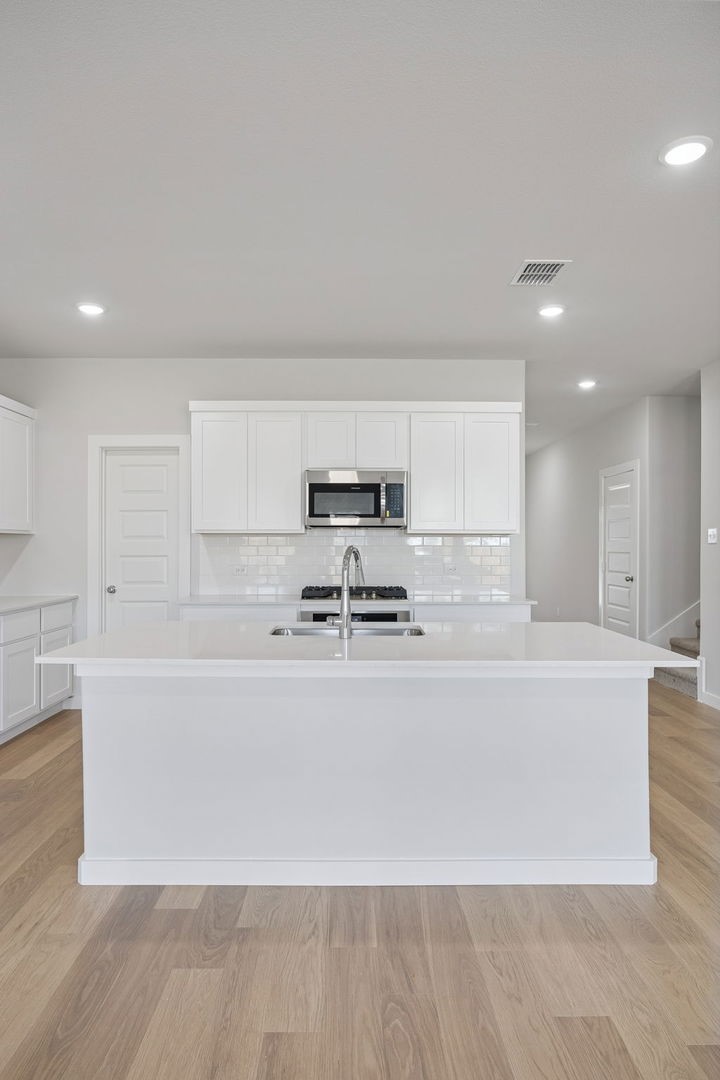 1102 Ocean Breeze Way Princeton TX 75407