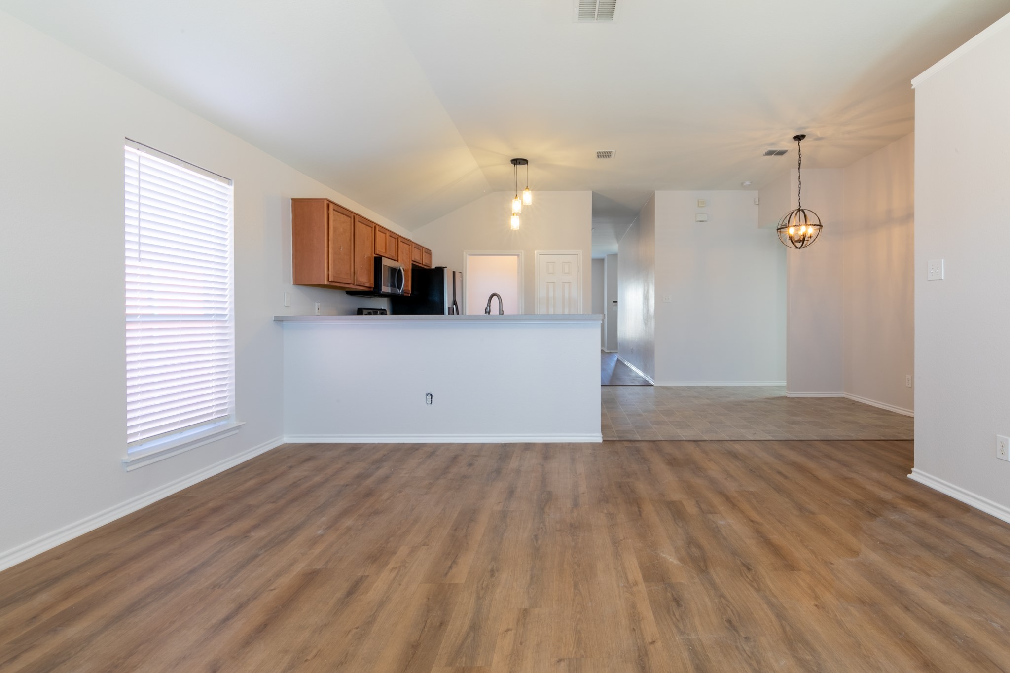 959 Heather Street Burleson TX 76028