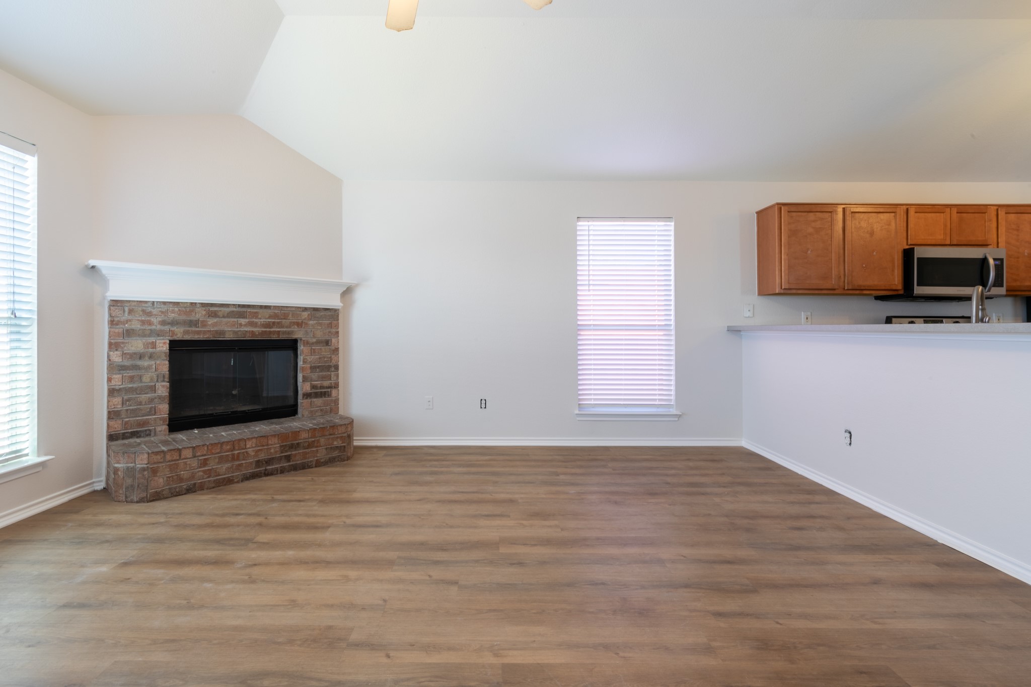 959 Heather Street Burleson TX 76028
