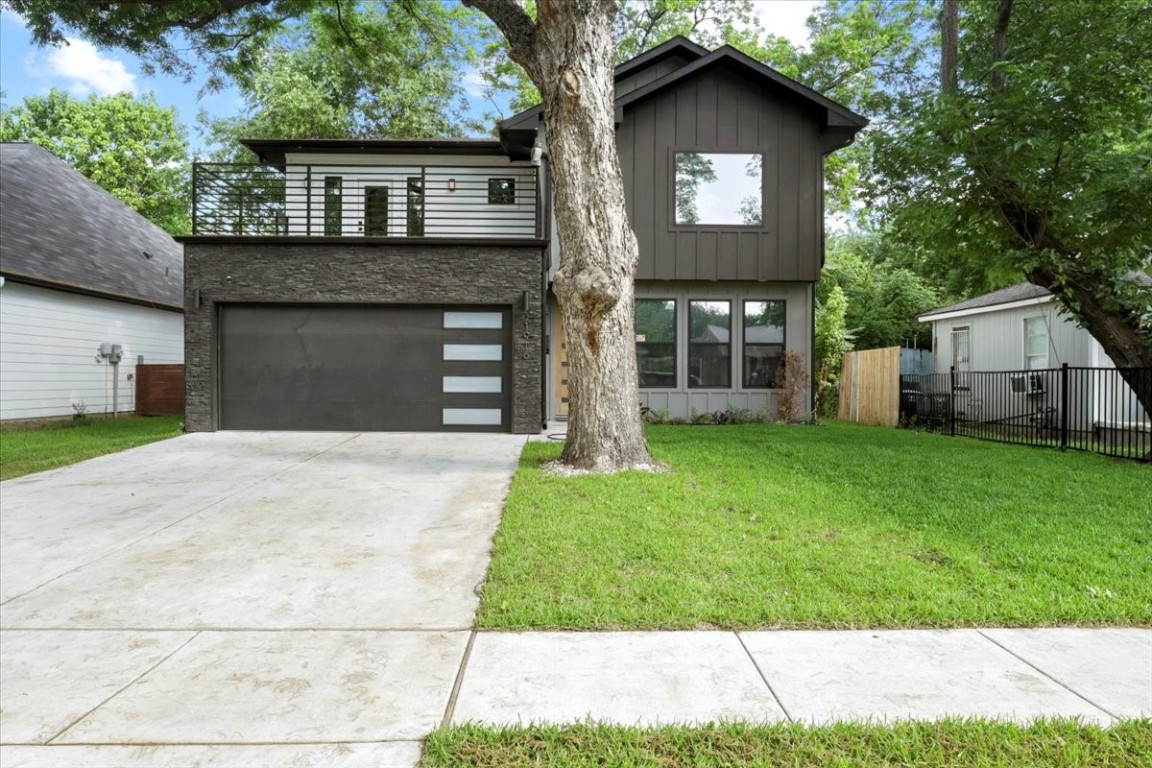 1916 Carver Avenue Fort Worth TX 76102