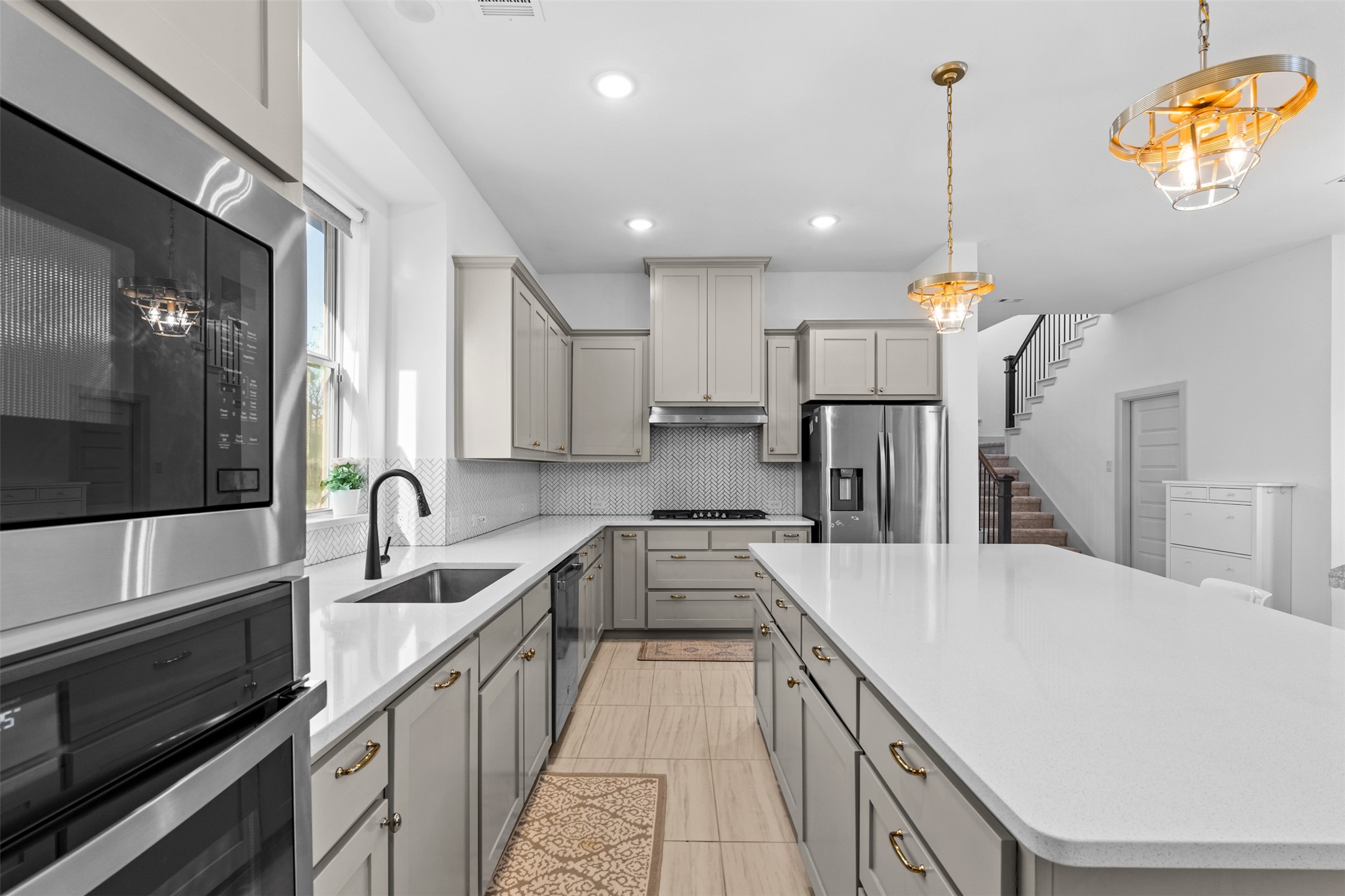 4315 Smokey Quartz Lane Arlington TX 76005