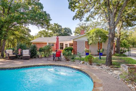 1001 Greenbriar Drive Joshua TX 76058