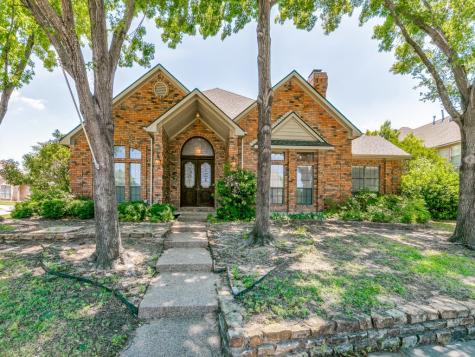 7530 Fitchburg Avenue Garland TX 75044