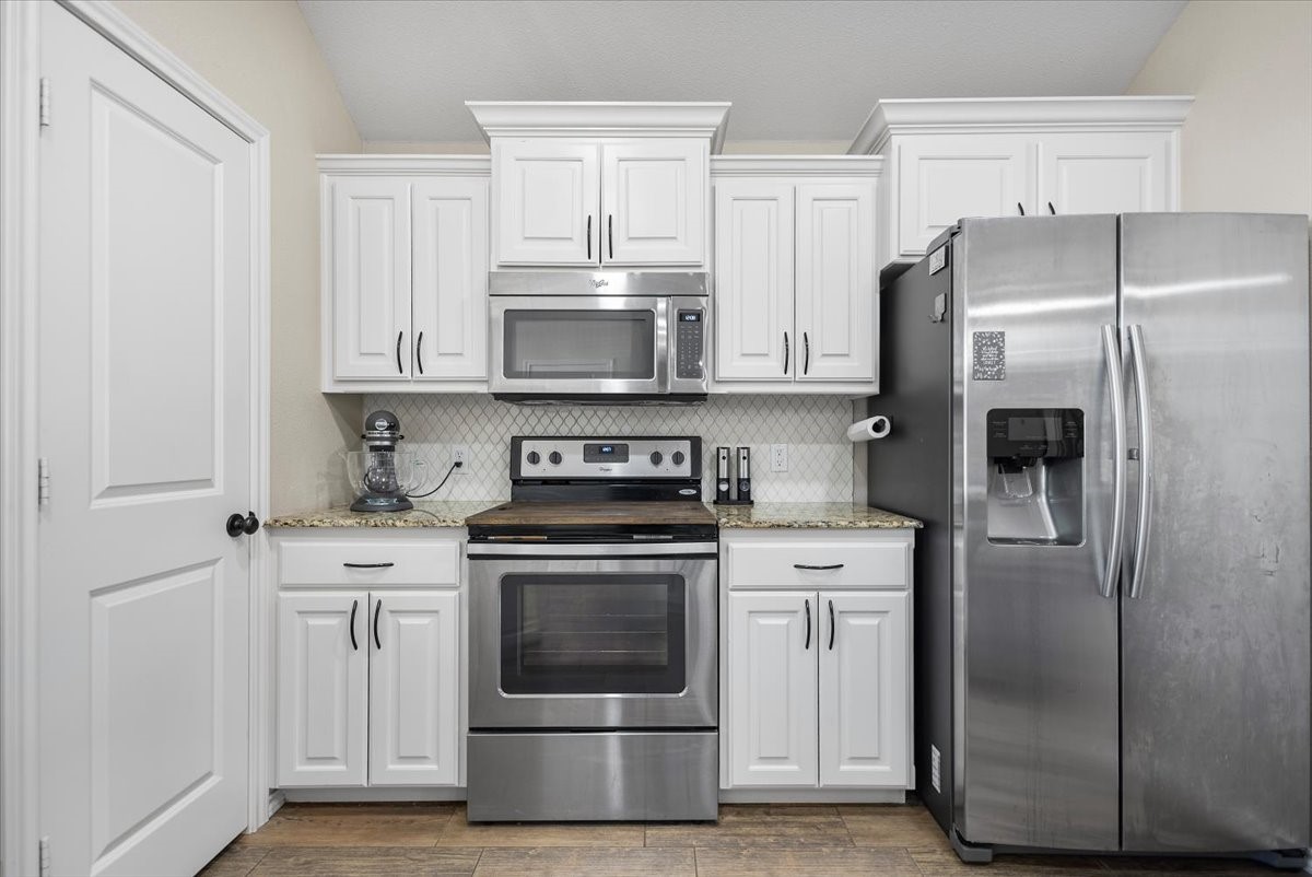 307 Mission Crest Circle Lindale TX 75771