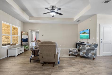 307 Mission Crest Circle Lindale TX 75771