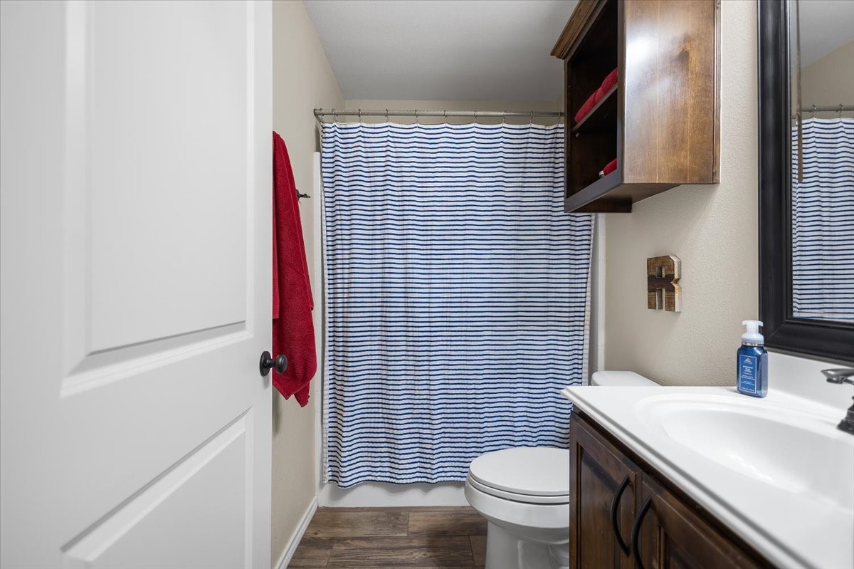 307 Mission Crest Circle Lindale TX 75771