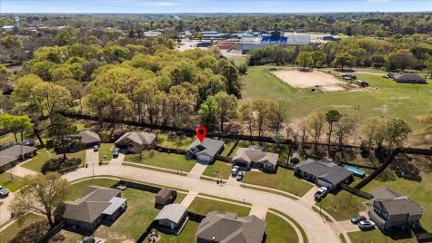 307 Mission Crest Circle Lindale TX 75771